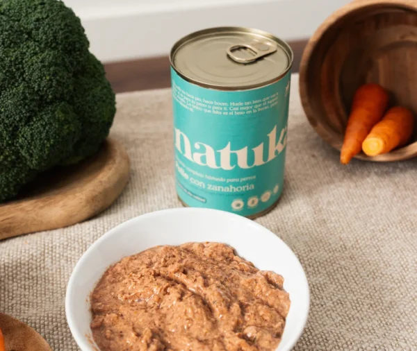 Lata De Pollo Con Zanahoria